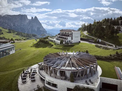 Alpina Dolomites