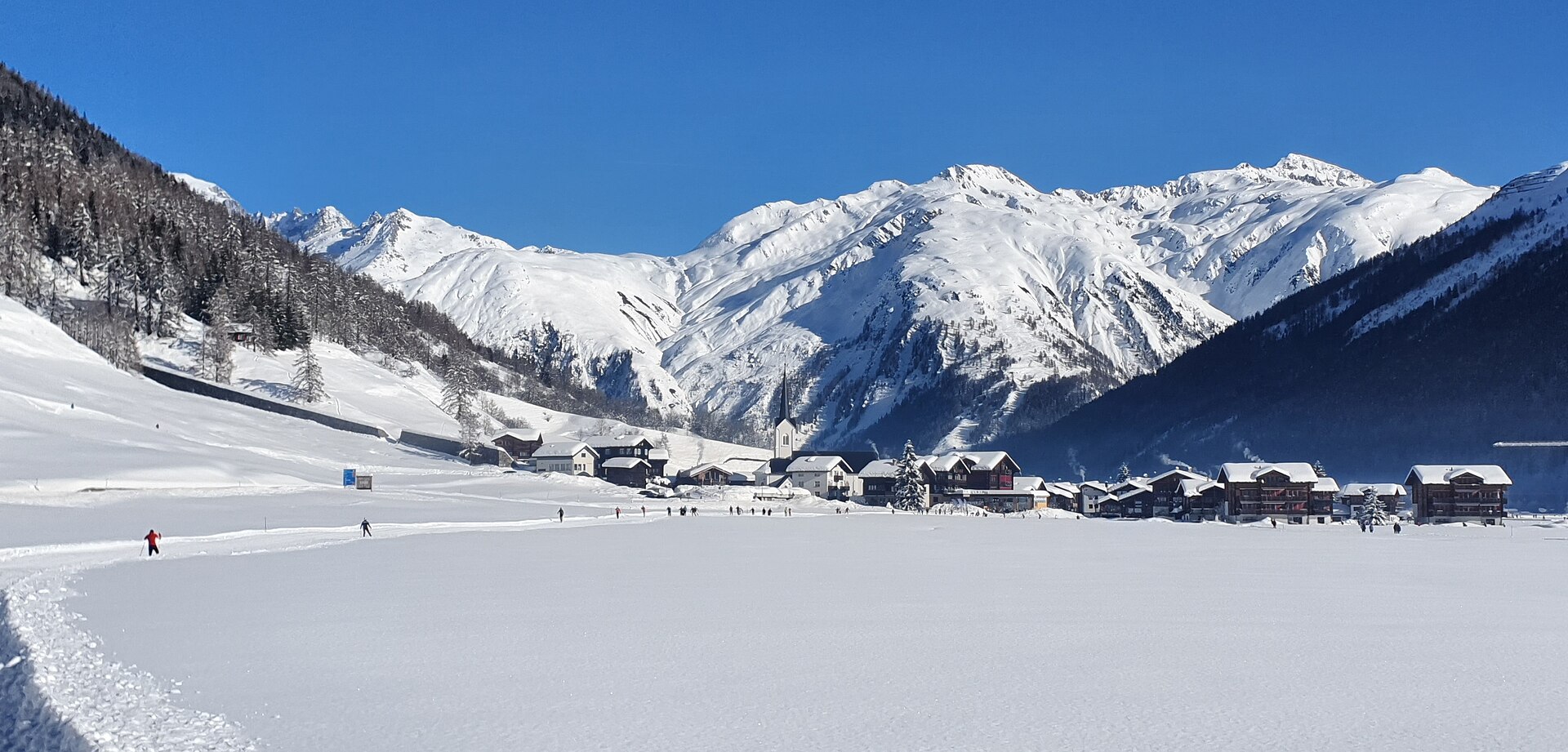The 4 Vallées domain towards Nendaz and Veysonnaz